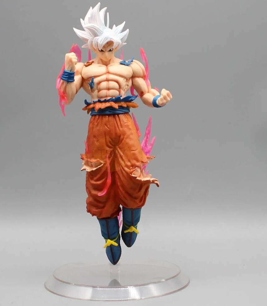 DBZ Goku Ultra with base 22cm Action Figure