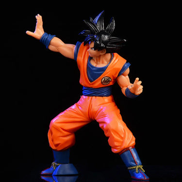 Goku One Hand Raised 22cm Action Figure