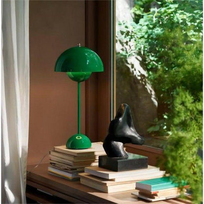 Rechargeable LED table lamp