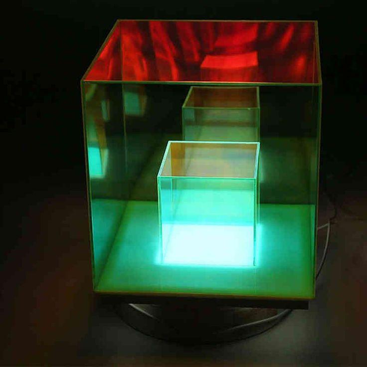 Rechargeable LED table lamp