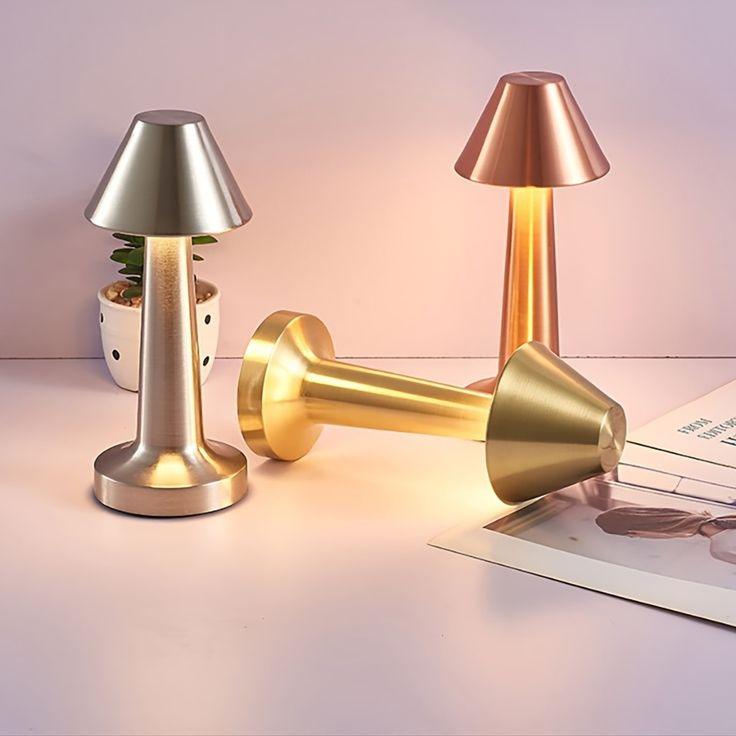 Rechargeable LED table lamp