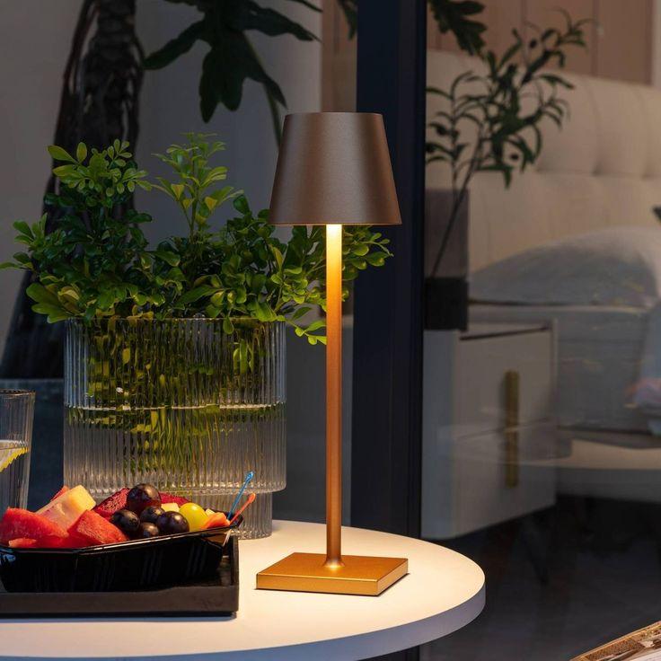 Rechargeable Decorative LED table lamp